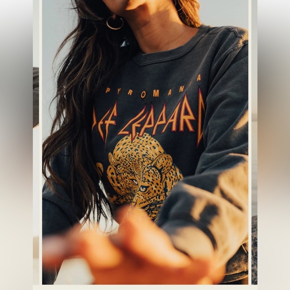 Def Leppard Gray‎ Crewneck Sweatshirt XXL Pull Over Rock of Ages 1983-Unisex - Picture 3 of 15